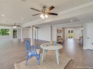 6910 S Lakeshore Dr, Shreveport, LA 71119