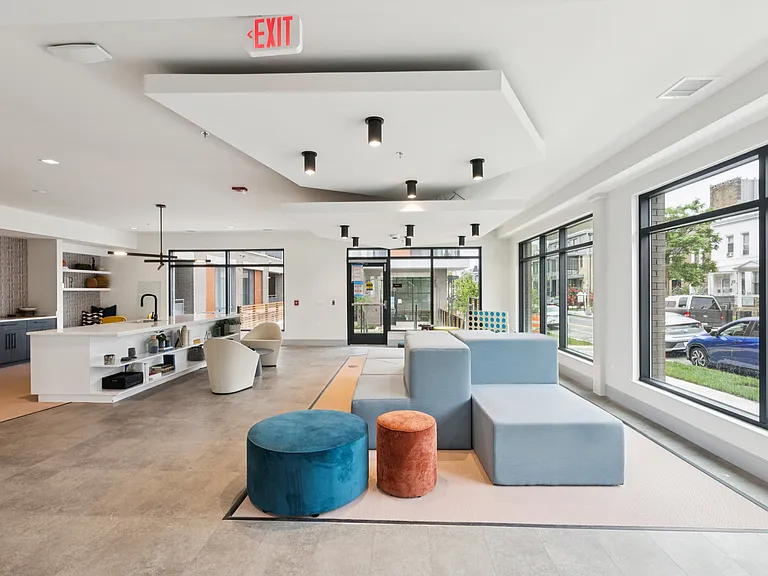 Park Morton Apartments — Photo 30