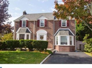 28 Pickwick Ln, Newtown Square, PA 19073