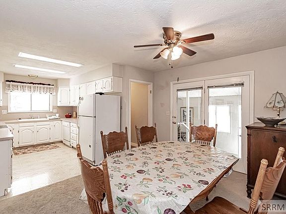 4th image of 5131 E Owens Ave