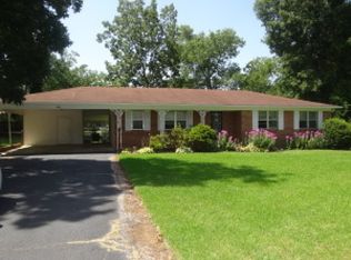 3140 Kendrick Rd, Corinth, MS 38834