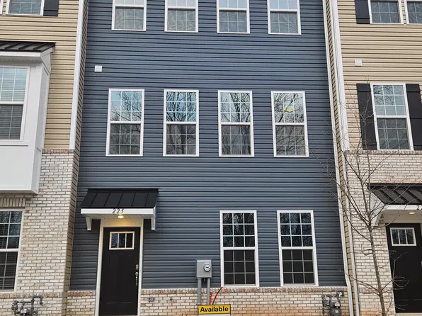 225 Smithworks Blvd, Phoenixville, PA 19460