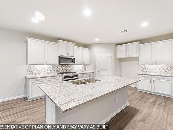 3rd image of 1140 Imperial Ranch Way