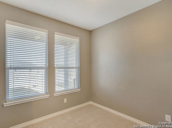 4th image of 683 ANTHEM LN