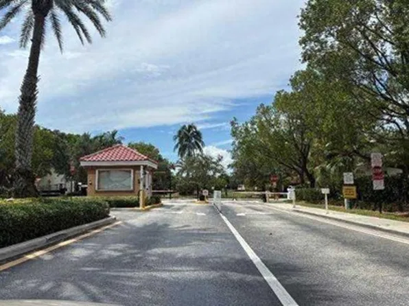 3421 SW 195th Ave, Miramar, FL 33029