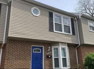 2209 S Pollard St, Arlington, VA 22204
