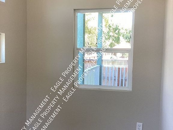 4th image of 720 S Eugenia St