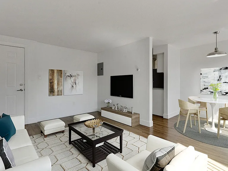 2441 S. York St. — Photo 6