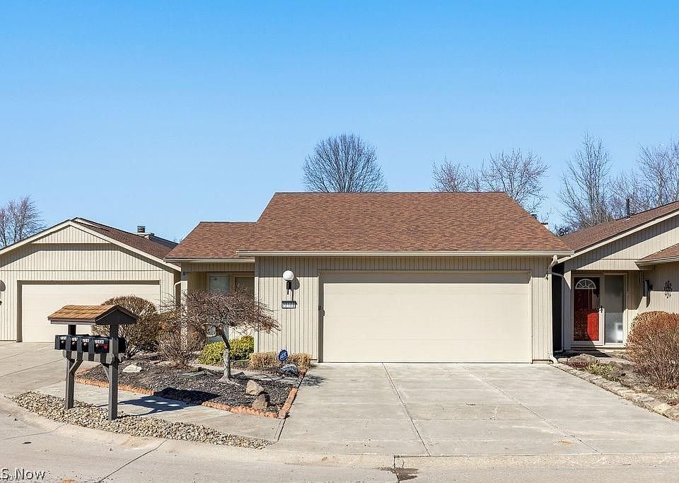 1st image of 22146 Meadownorth Ct