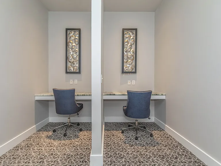 Vantage at Hutto - Business Center