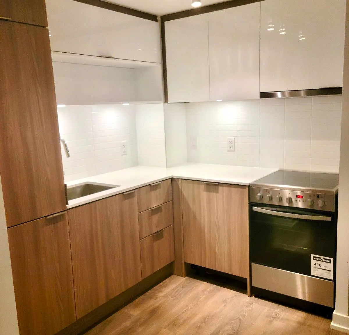 2 bed, $2,550 — Photo 3
