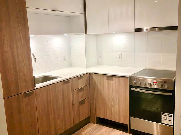 3rd image of 159 Wellesley St E #1202