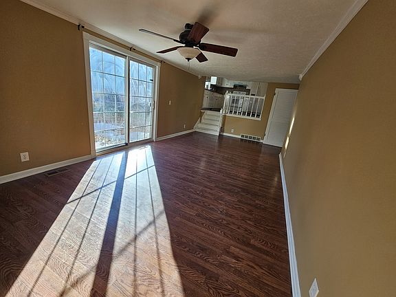2nd image of 11327 Camden Ave