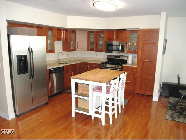 1st image of 123 Harbour Close