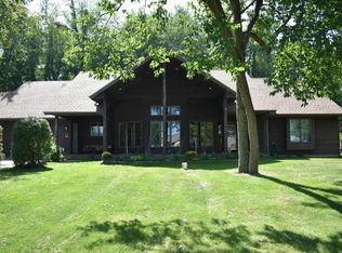21323 Sail Bay Dr, Cassopolis, MI 49031