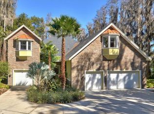 6001 Thomas Cir, Land O Lakes, FL 34638