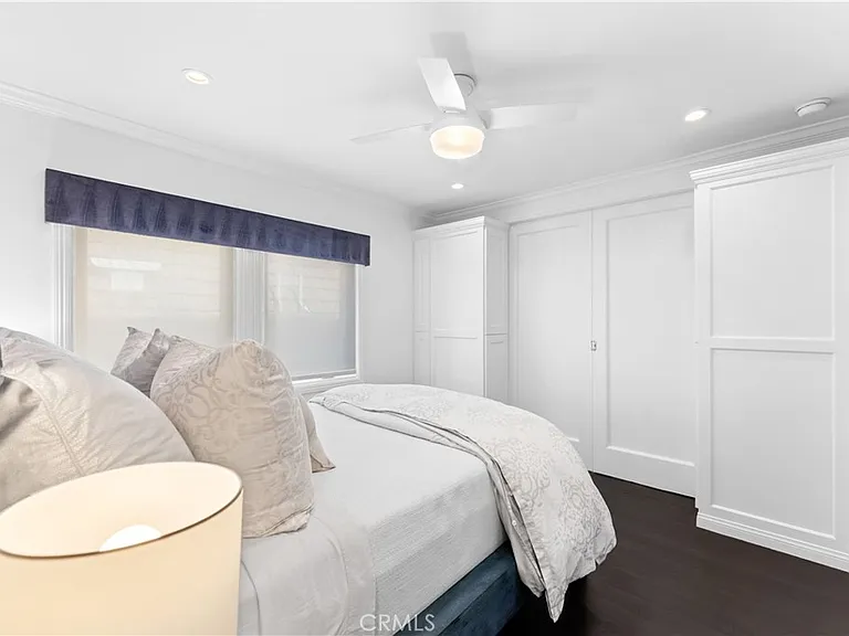 215 E Edgewater Ave — Photo 10