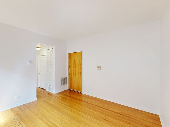 Dining/Living room