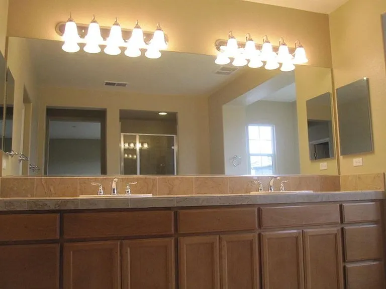 710 W Bonaventure Ave — Photo 10