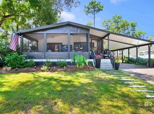 1661 Spanish Cove Dr S, Lillian, AL 36549