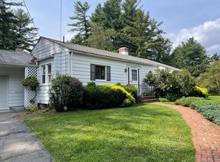 423 Florence Rd, Northampton, MA 01062