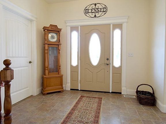 2nd image of 4750 Eaglewood Dr