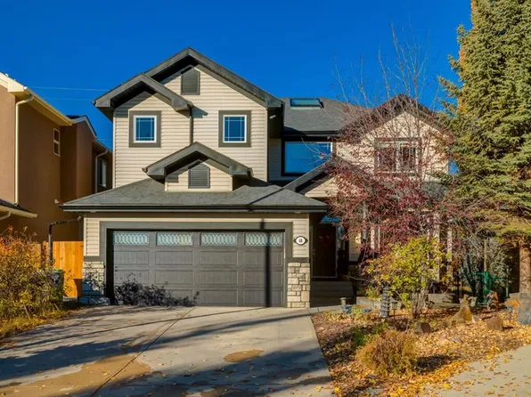 48 E Valley Crest Gdns NW, Calgary, AB T3B 5W8