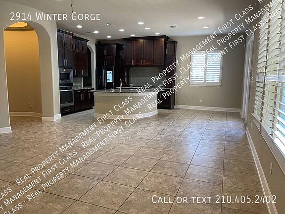 2nd image of 2914 Winter Gorge