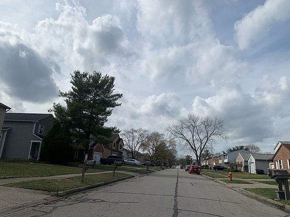 4th image of 1726 Weather Stone Ln