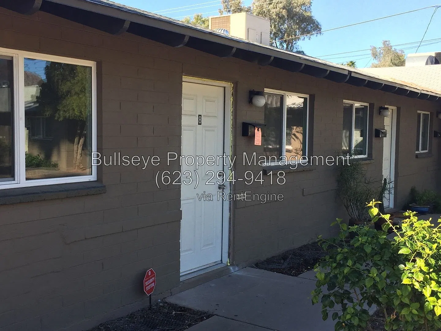 1 bed, 1.0 bath, 550 sqft, $1,295 — Photo 2