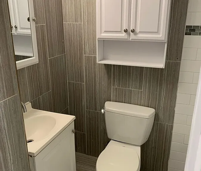 536 W King St #B6 — Photo 11
