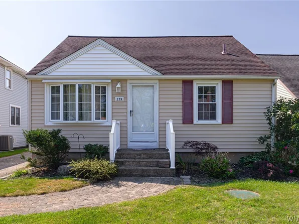 279 Irvington Dr, Tonawanda, NY 14150