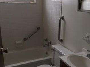 828 Oak St APT 6, Walnut Hills, OH 45206