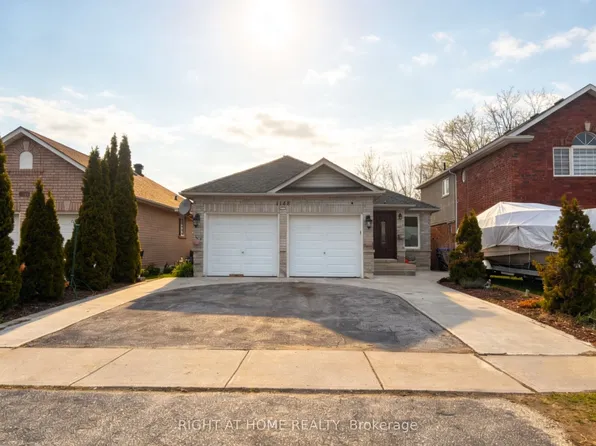 1148 Leslie Dr, Innisfil, ON L9S 2A8