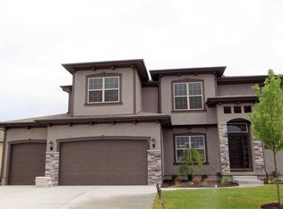 104 SE Riley St, Blue Springs, MO 64064