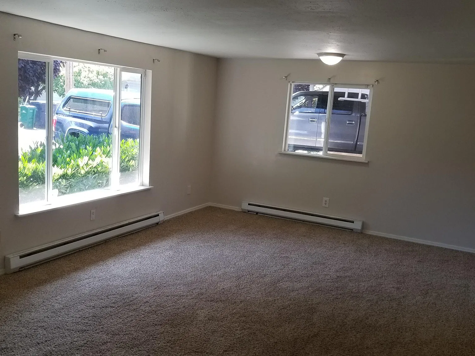 1813 E Main St — Photo 3