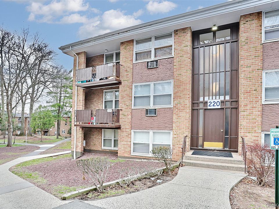 1st image of 220 Kearsing Parkway #G