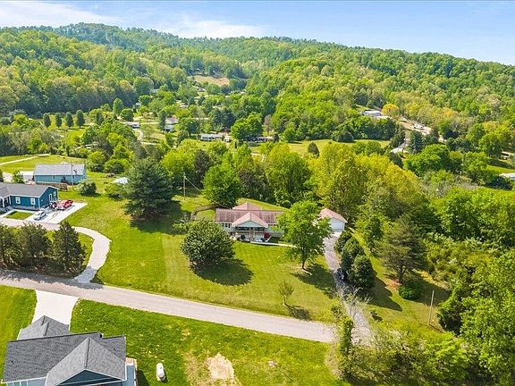 4th image of 1178 Powell Valley Shores Cir