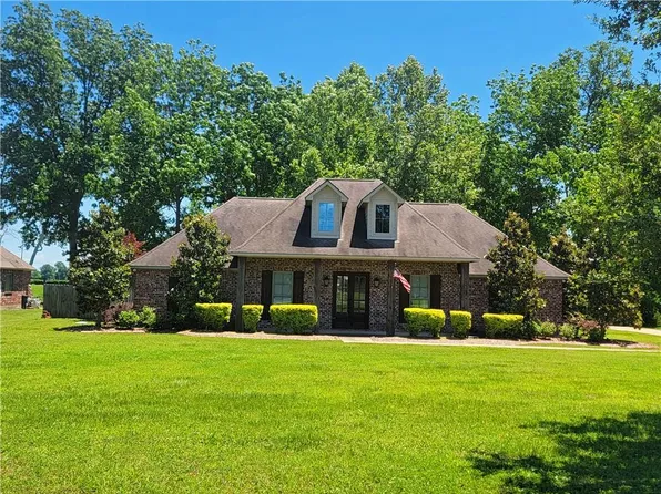 360 Saint Francis Ave, Natchitoches, LA 71457