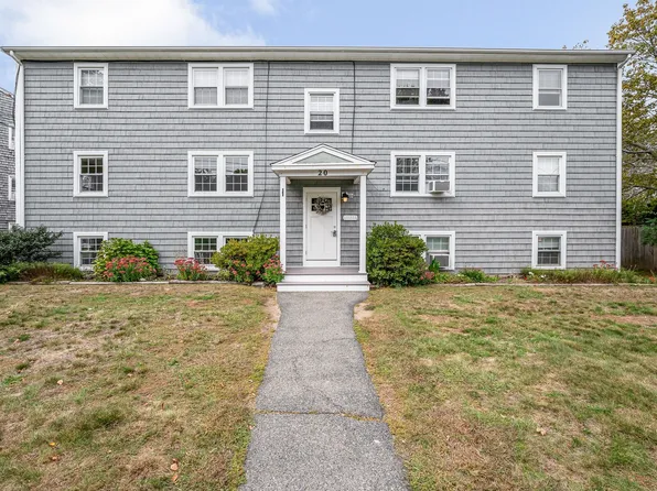 20 Beacon Ave APT 1, Newburyport, MA 01950