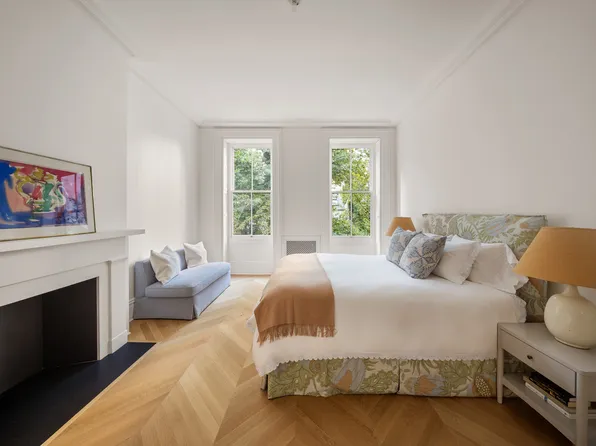 55 West 9th Street image 18 of 18