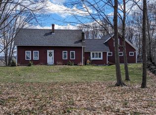 40 Gould Hill Rd, Hopkinton, NH 03229