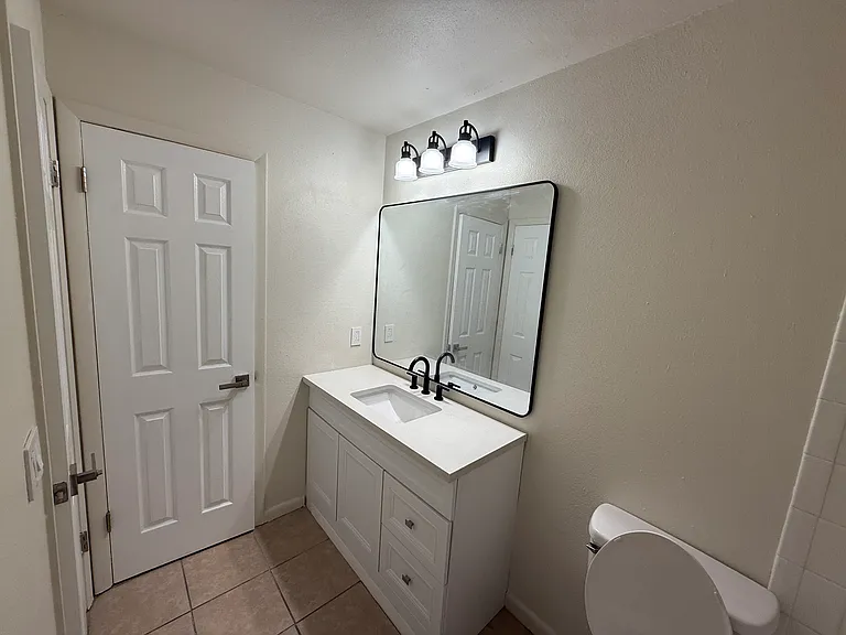 415 E Polk Ave #A — Photo 9