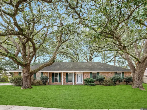 5235 Fennwood Dr, Zachary, LA 70791