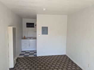 330 W 11th St APT 2, Tracy, CA 95376