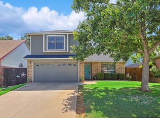 2208 Chatam Hill St, Grapevine, TX 76051