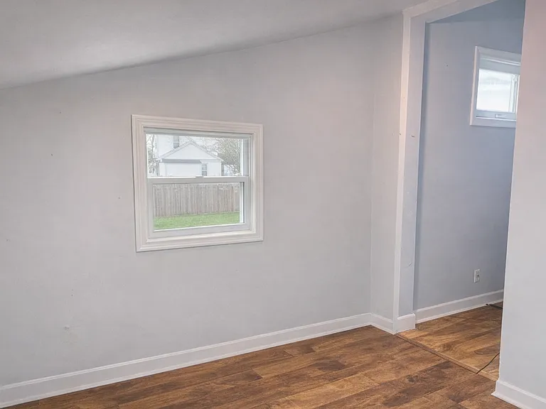 217 Seward Ave NW — Photo 19