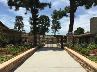 326 W Bennett Ave APT B, Glendora, CA 91741