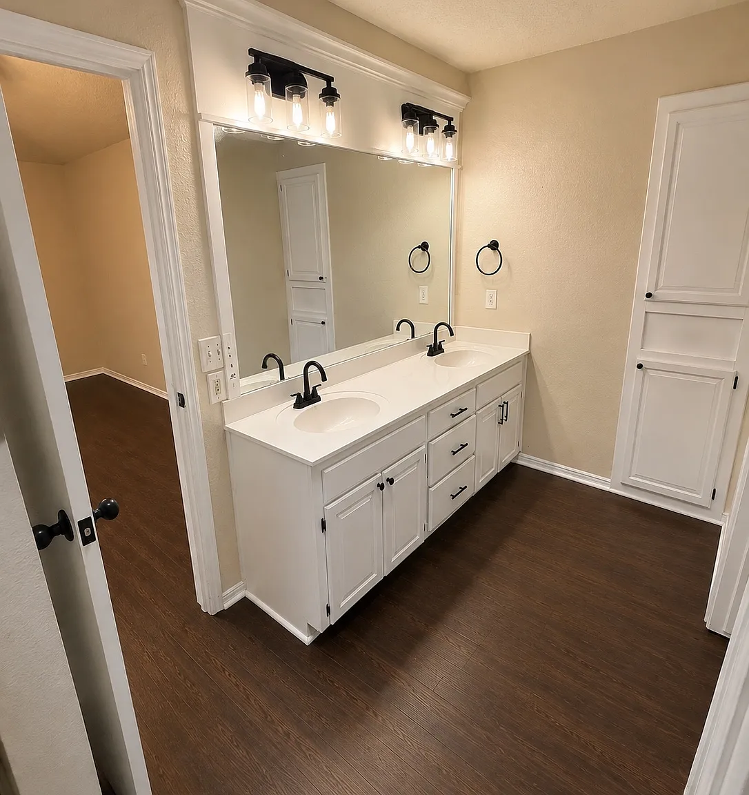 8329 Woodbend Dr — Photo 3