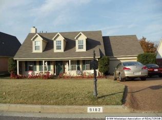 9182 Lakeside Dr, Olive Branch, MS 38654